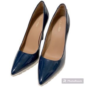 Calvin Klein Women’s Blue Patent Leather Pumps size 7